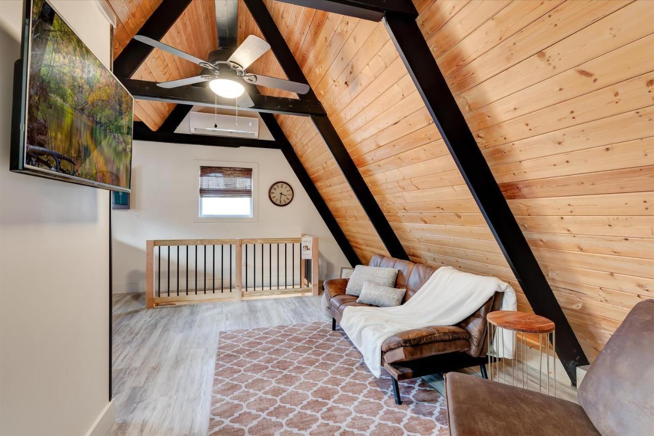 The Pet Friendly Cub Cabin 塞维尔维尔 外观 照片